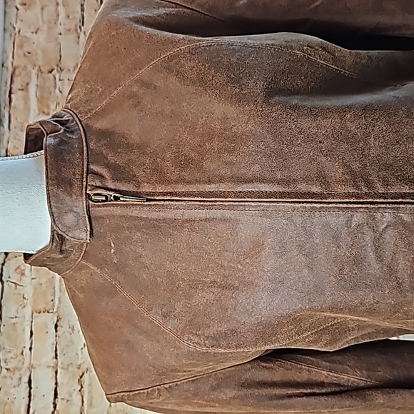 VINTAGE ARMANI COLLEZIONE BROWN DISTRESSED LEATHER ZIP-UP JACKET - Picture 2 of 16